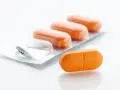Compresse arancioni in blister. Synflex a cosa serve? Per alleviare il dolore e l'infiammazione.
